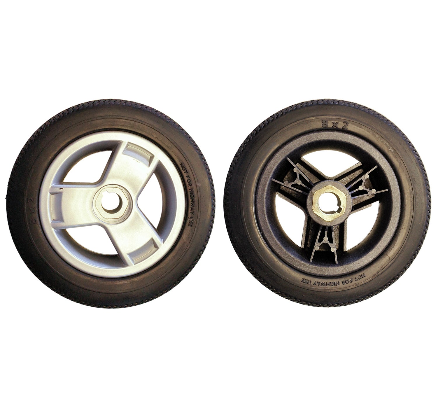8x2 Rear Tyre with Silver Rim and Cap