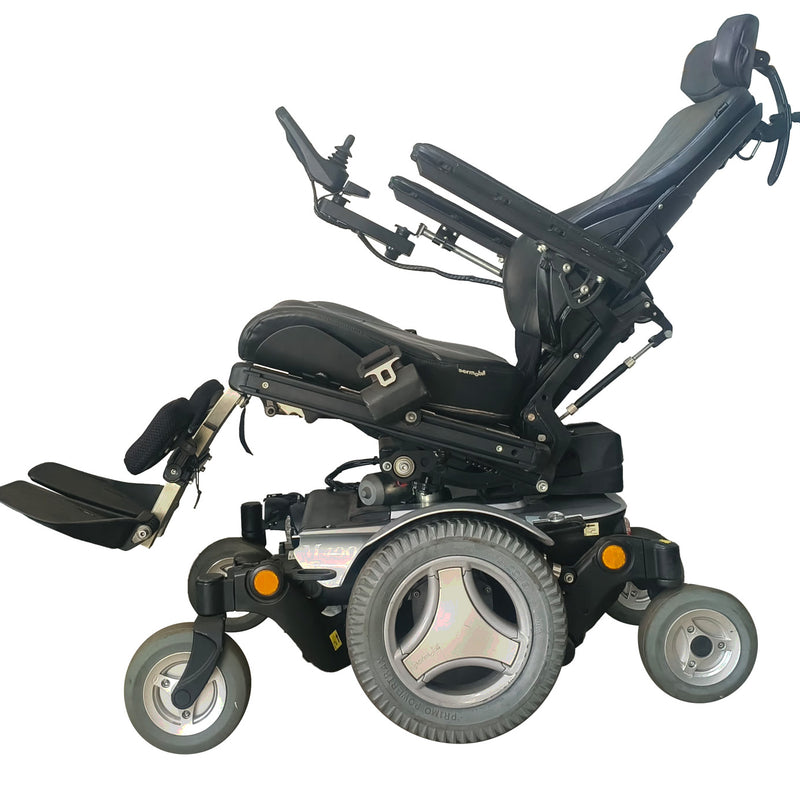 Permobil M400 (Pre-Owned)